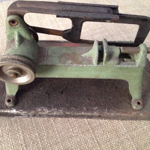 WILESCO STEAM DRIVEN HACKSAW (Reduced)